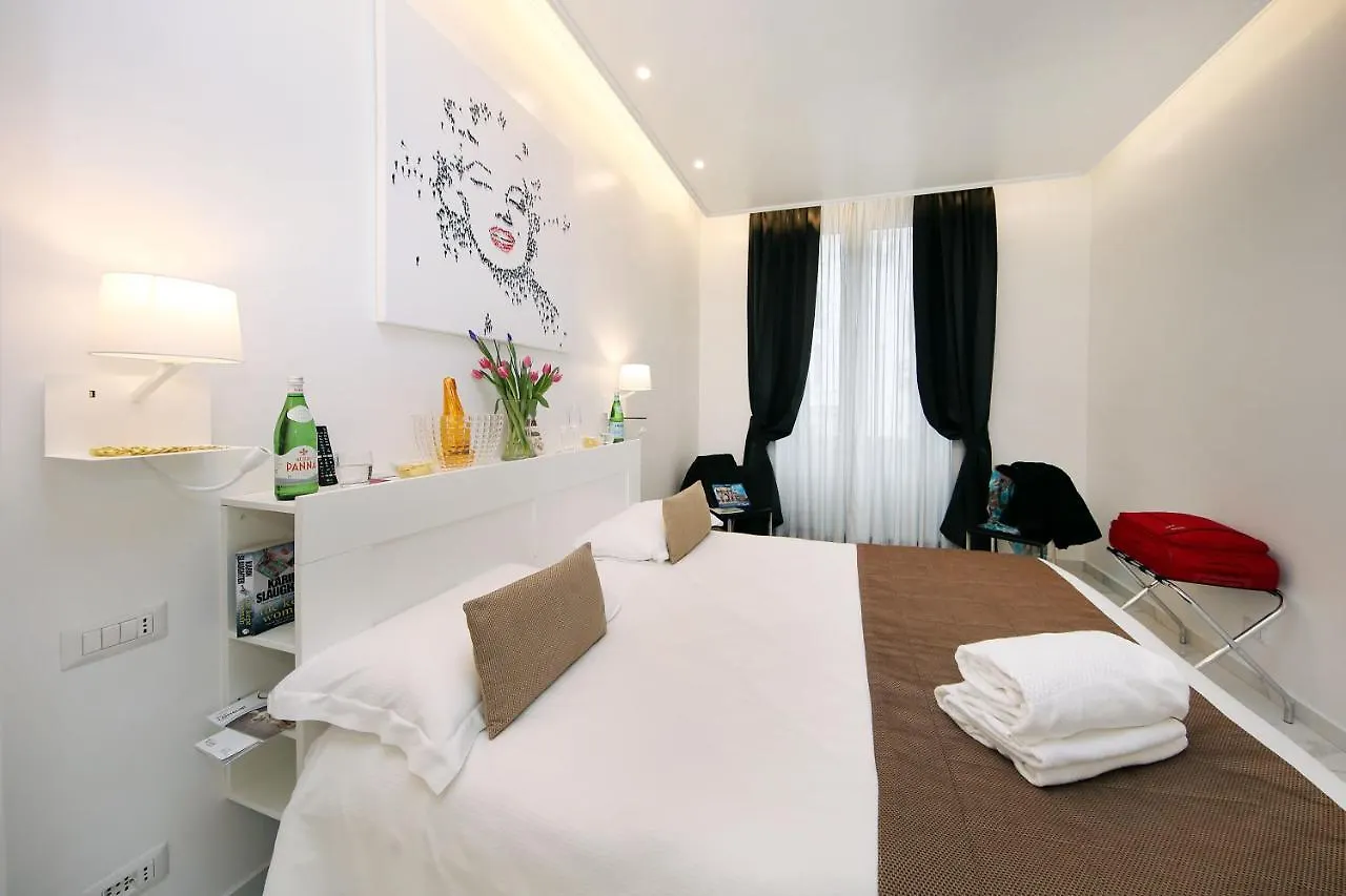 La Maisonnette Tritone Trevi Apartment Řím 0*,  Itálie