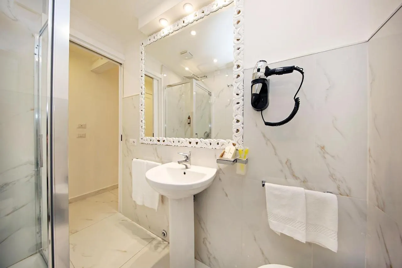 La Maisonnette Tritone Trevi Apartment Řím