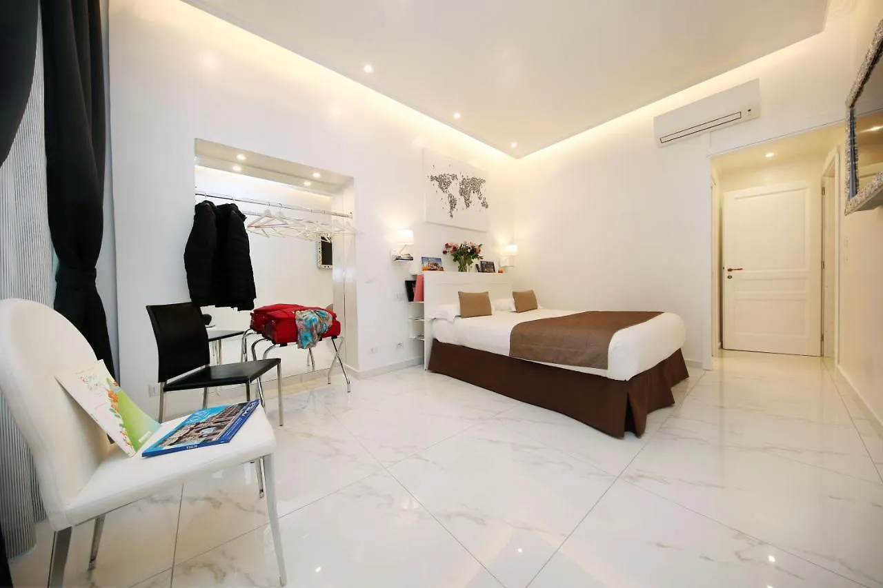 La Maisonnette Tritone Trevi Apartment Řím