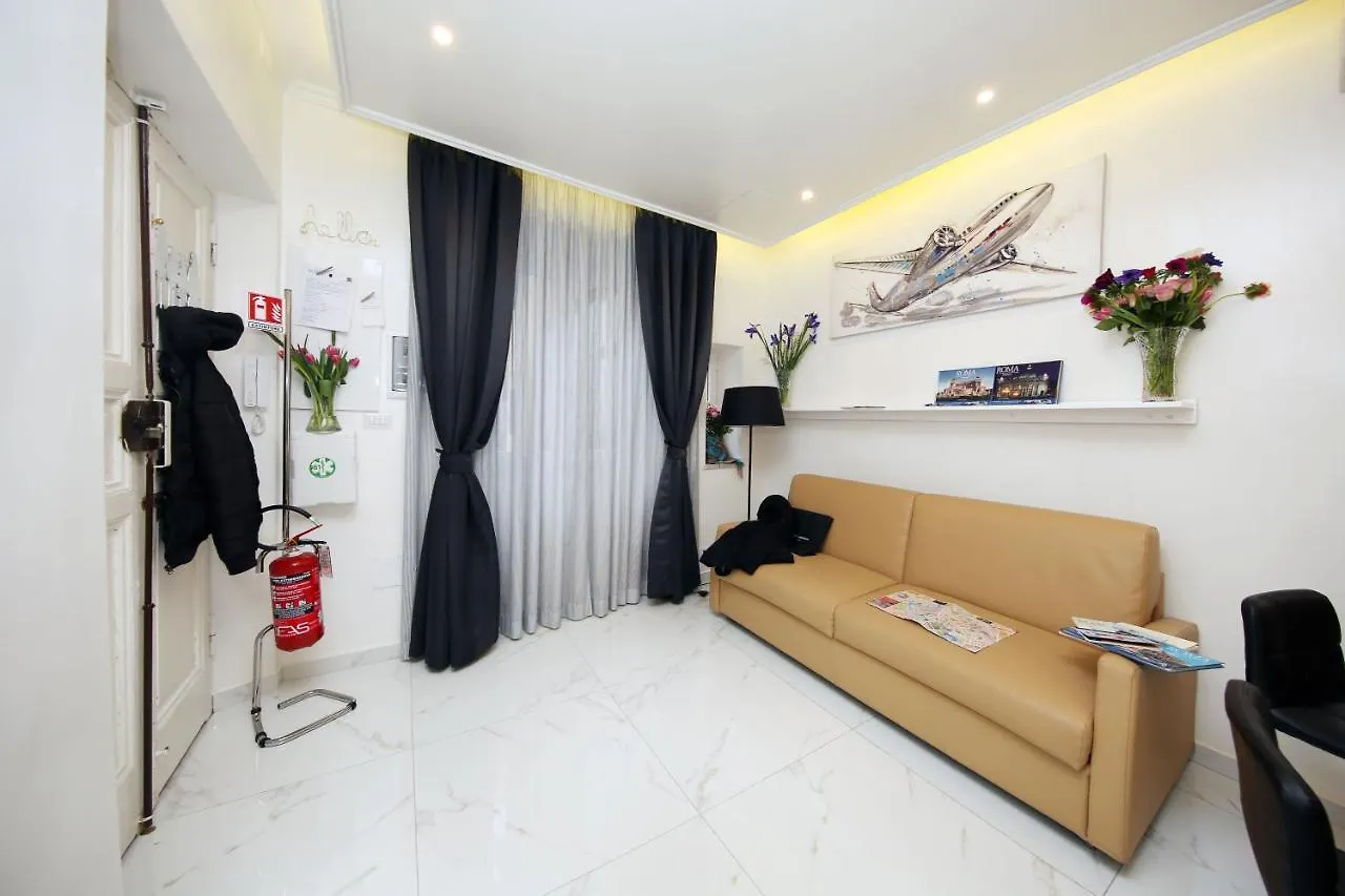 La Maisonnette Tritone Trevi Apartment Řím